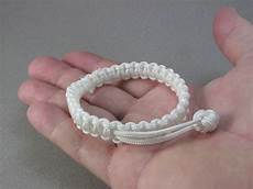 Bracelet Knot