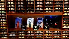 Tie Store